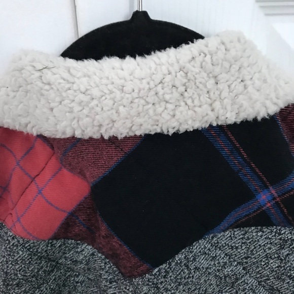 Pacsun vest size medium - Picture 5 of 5